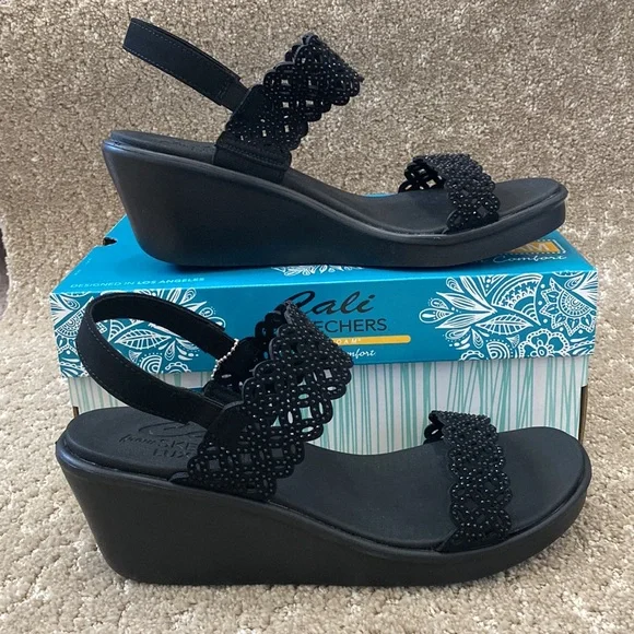 Cali From Skechers- Luxe Foam Sandals- Size 11 - Picture 6 of 7